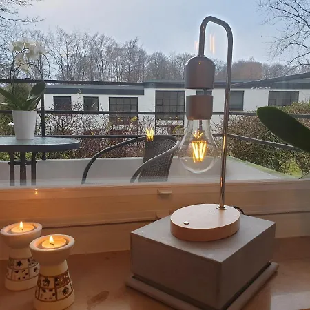 Apartment Gemuetlich U. Modern, Balkon,pp,strand,delongi,heimkino! Gluecksburg